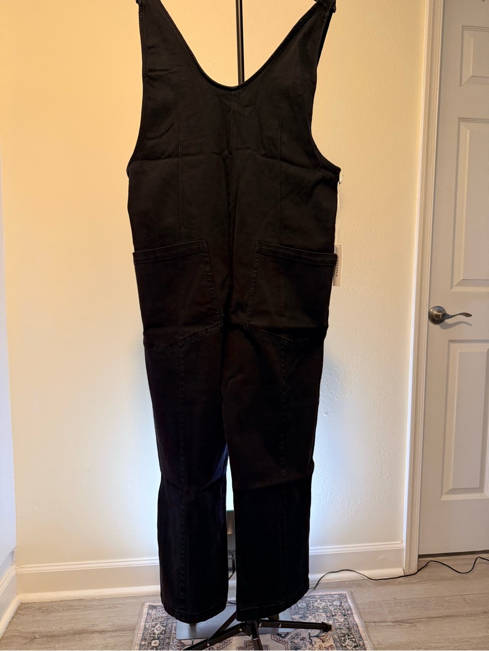 NEW Women's Black Cotton Utility Bib Jumpsuit - Medium - SALE 5/17